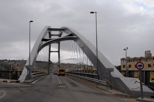 Pont S-Voies ferées Wilaya de Souk Ahras